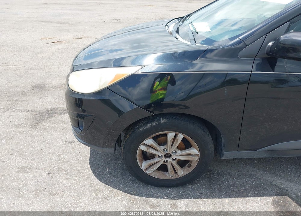 2011 HYUNDAI TUCSON GLS VIN: KM8JU3ACXBU193543