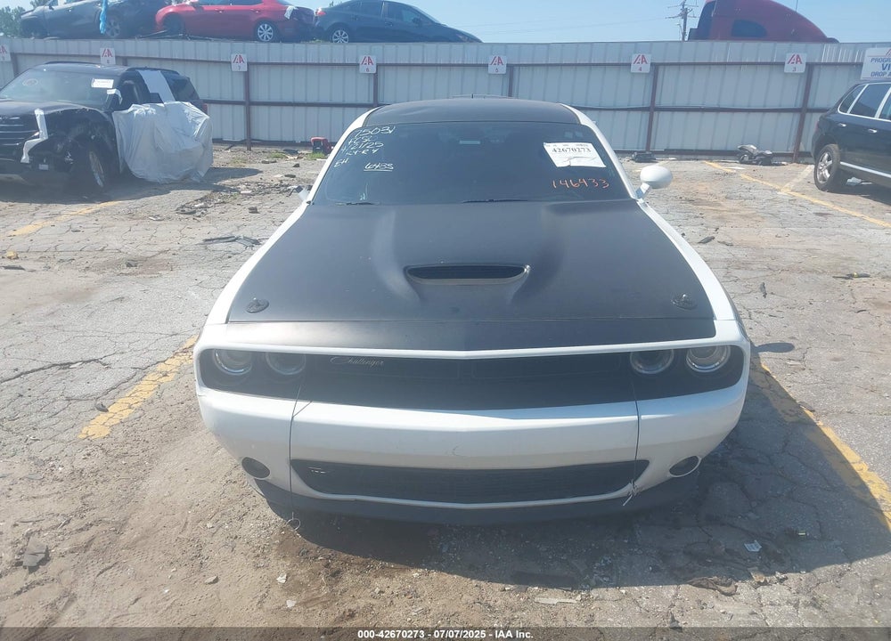 2018 DODGE CHALLENGER VIN: 2C3CDZBT4JH146433