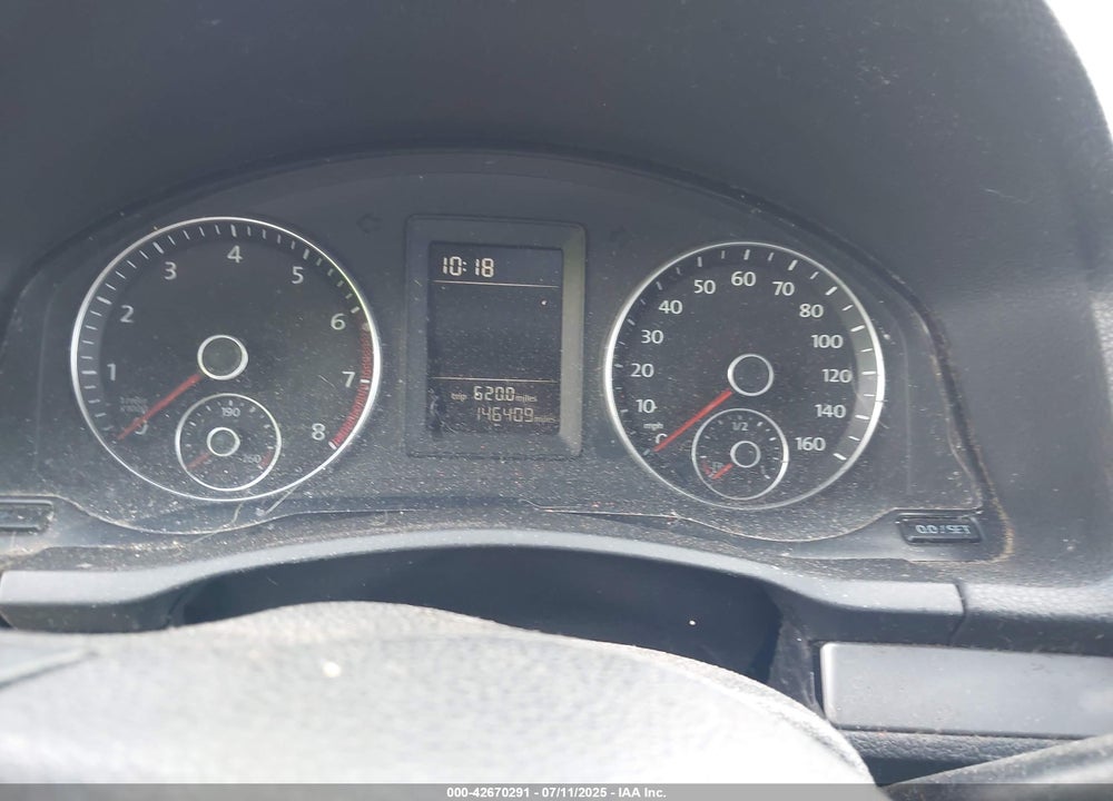 2010 VOLKSWAGEN JETTA VIN: 3VWRX7AJ4AM155780