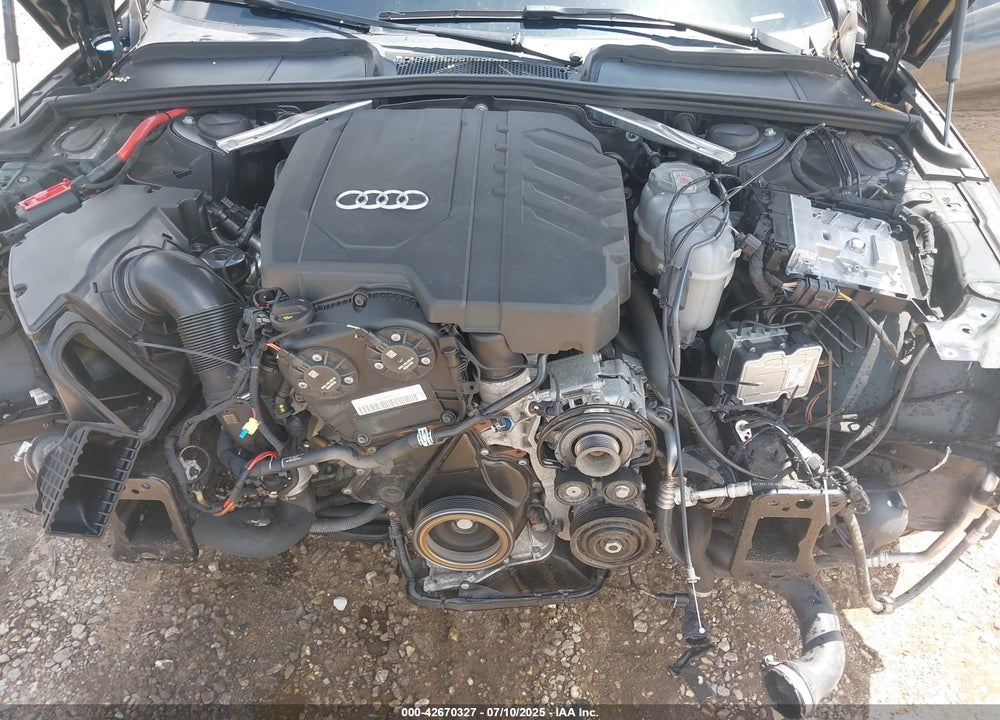 2022 AUDI A4 VIN: WAUEAAF49NN013209