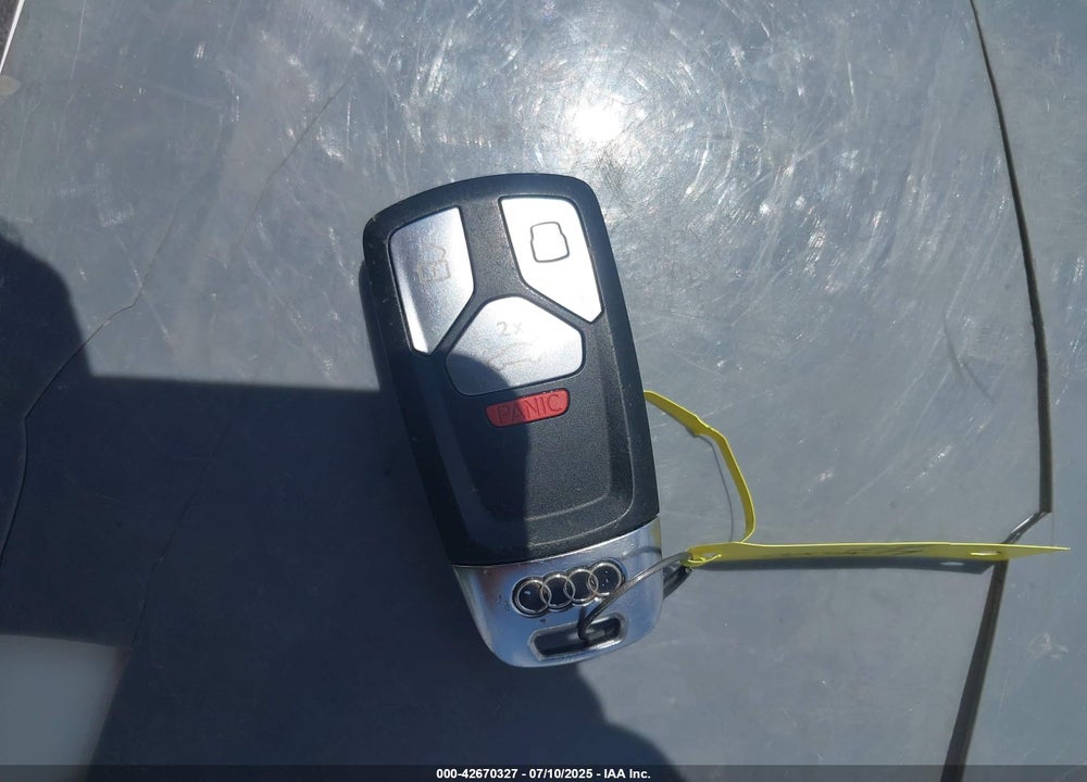 2022 AUDI A4 VIN: WAUEAAF49NN013209