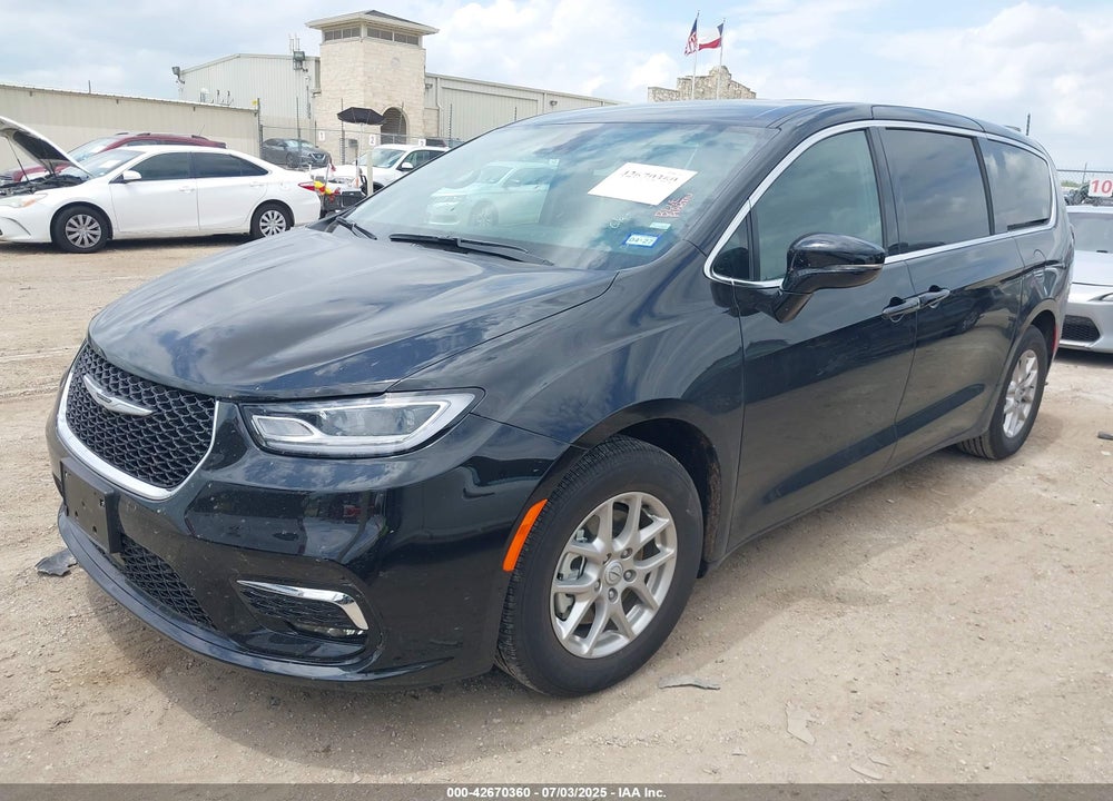 2025 CHRYSLER PACIFICA SELECT VIN: 2C4RC1BG6SR585805