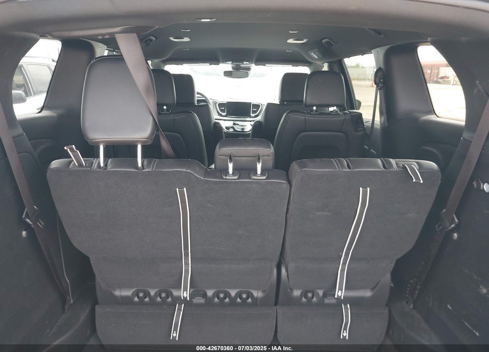 2025 CHRYSLER PACIFICA SELECT VIN: 2C4RC1BG6SR585805