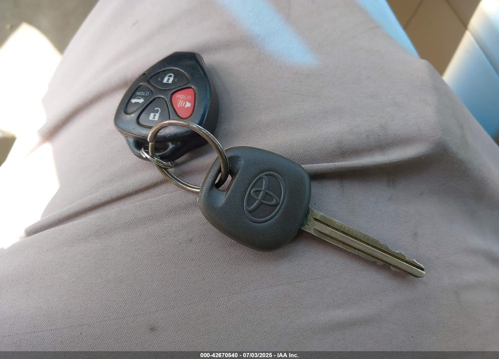 2007 TOYOTA CAMRY LE VIN: 4T1BE46K87U574600