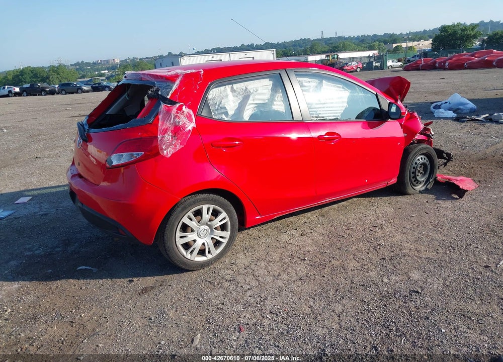 2014 MAZDA 2 VIN: JM1DE1KY9E0177844