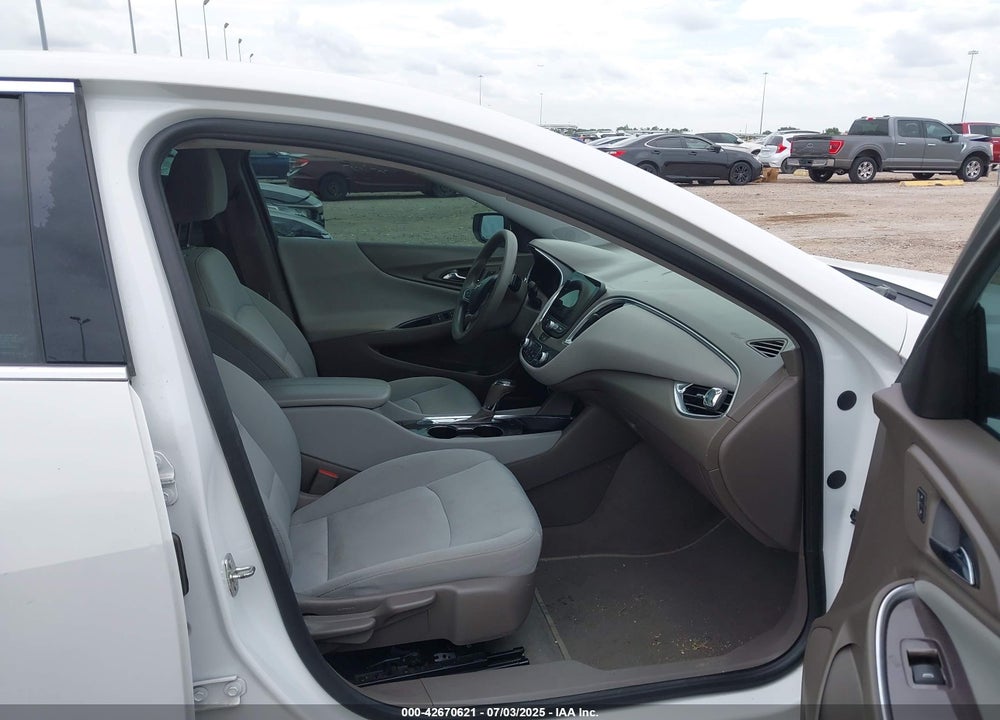 2020 CHEVROLET MALIBU VIN: 1G1ZD5ST6LF108150