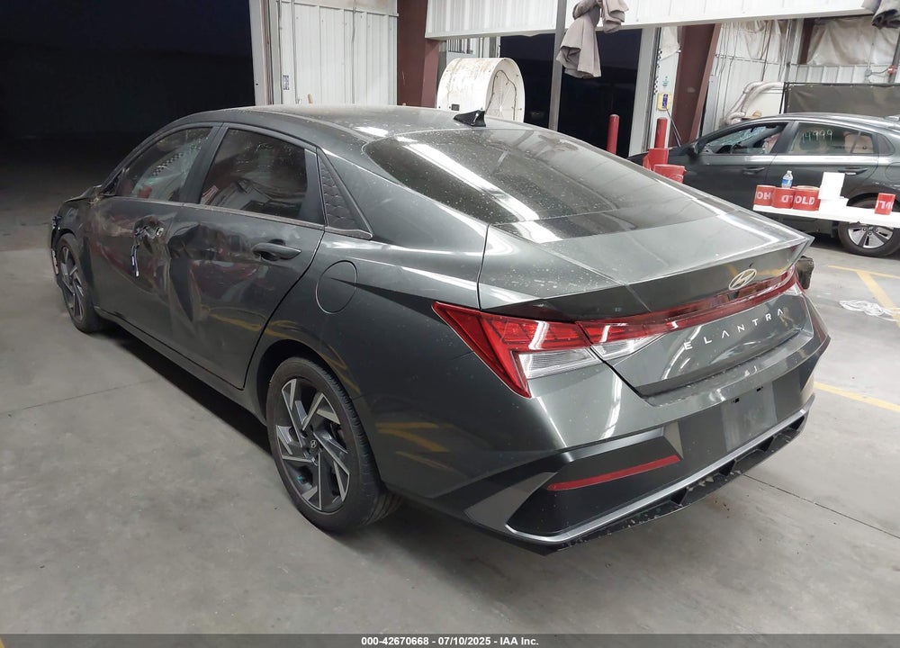 2024 HYUNDAI ELANTRA VIN: KMHLS4DG6RU673771