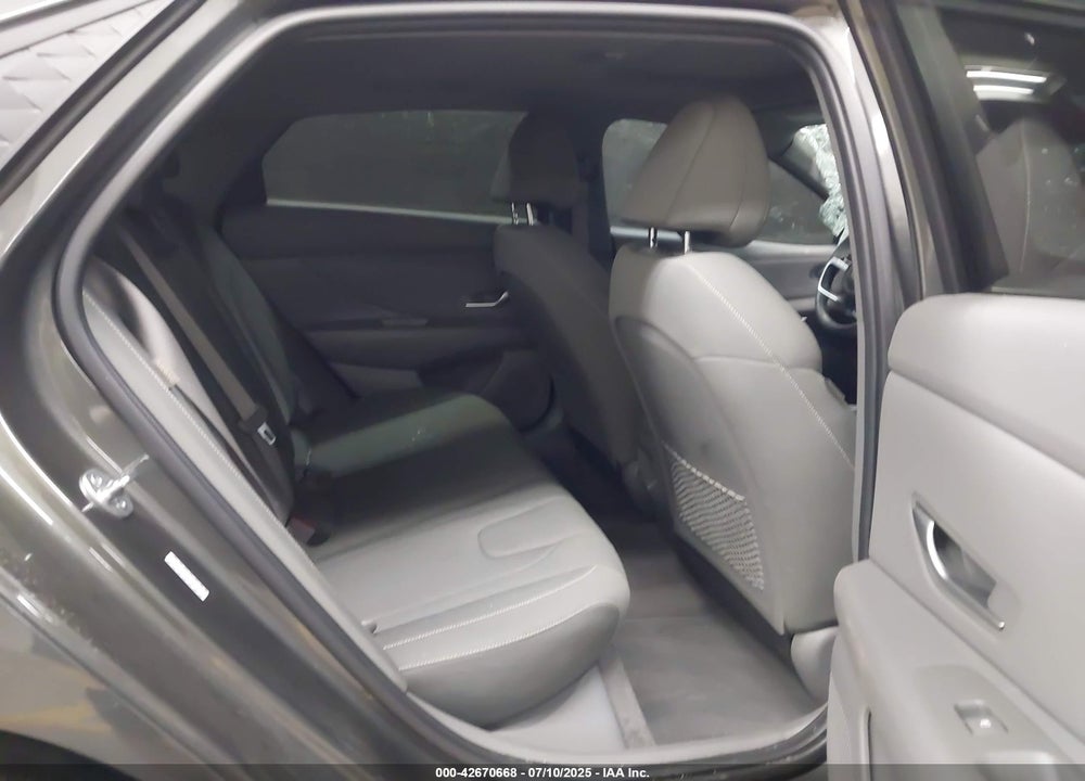 2024 HYUNDAI ELANTRA VIN: KMHLS4DG6RU673771