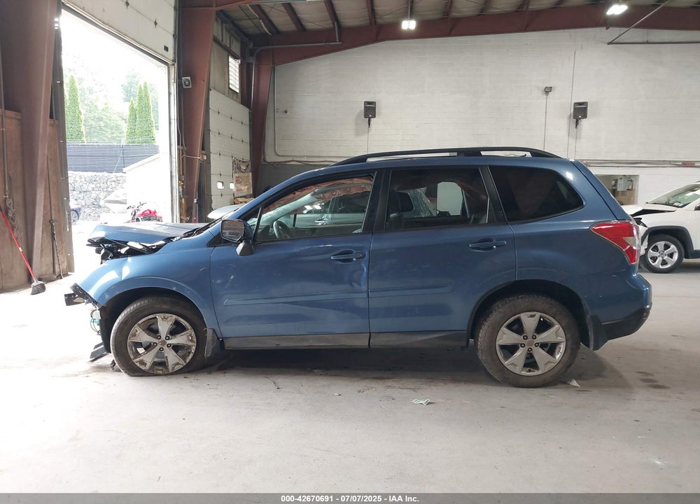 2015 SUBARU FORESTER VIN: JF2SJADC4FH418248