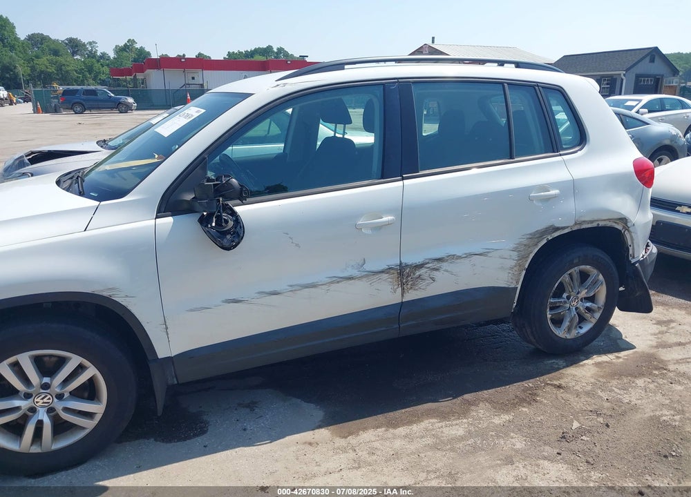 2015 VOLKSWAGEN TIGUAN VIN: WVGBV7AX4FW584340