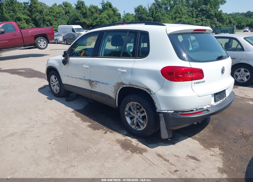2015 VOLKSWAGEN TIGUAN VIN: WVGBV7AX4FW584340