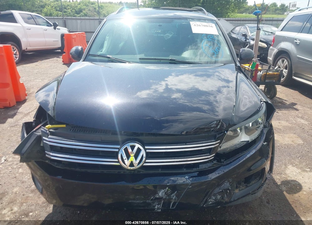 2015 VOLKSWAGEN TIGUAN VIN: WVGAV7AX5FW514910