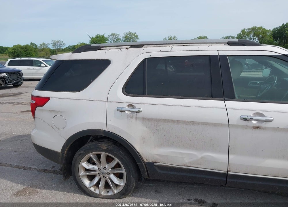 2011 FORD EXPLORER VIN: 1FMHK8F87BGA25024