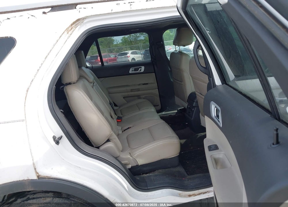 2011 FORD EXPLORER VIN: 1FMHK8F87BGA25024