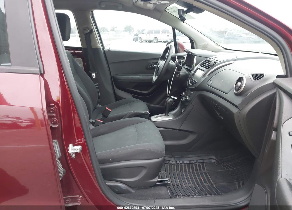 2016 CHEVROLET TRAX VIN: 3GNCJKSB4GL218029