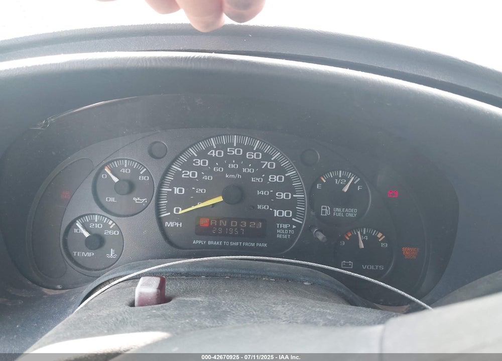 2000 CHEVROLET ASTRO VIN: 1GCDM19W4YB176729