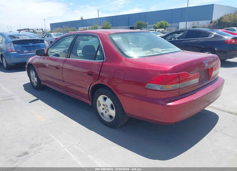 2001 HONDA ACCORD 3.0 EX VIN: 1HGCG16571A036914