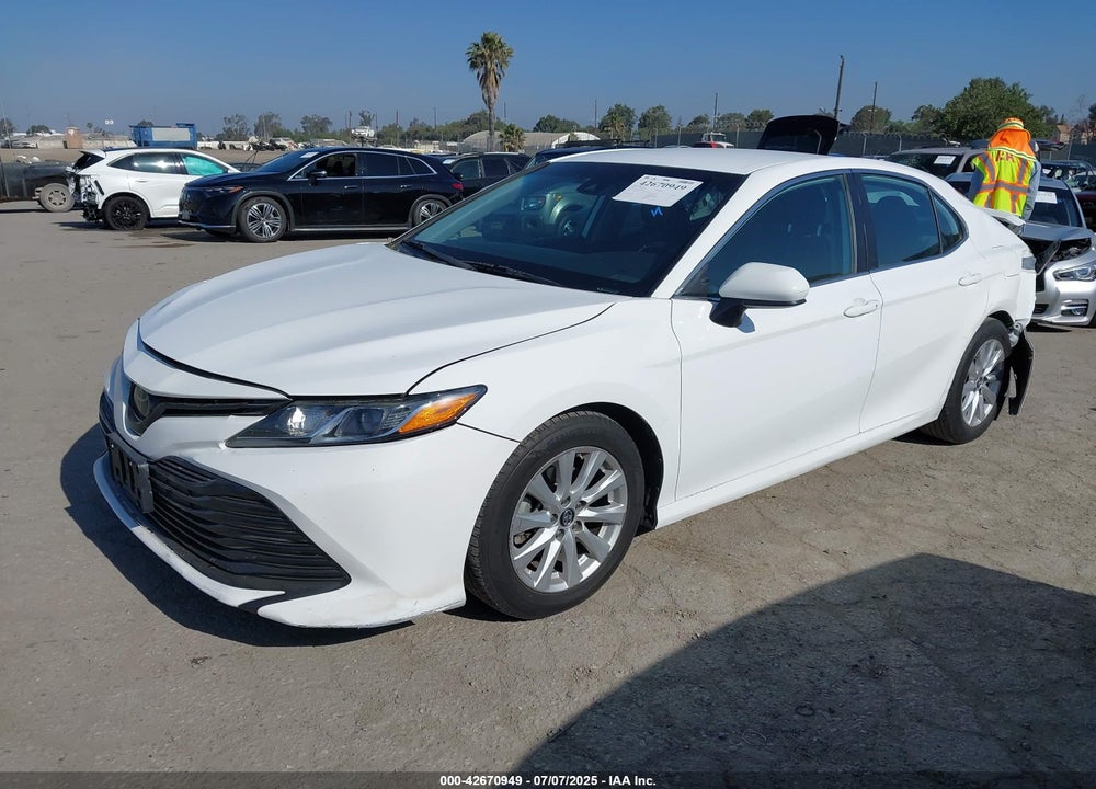 2019 TOYOTA CAMRY VIN: 4T1B11HK5KU772289