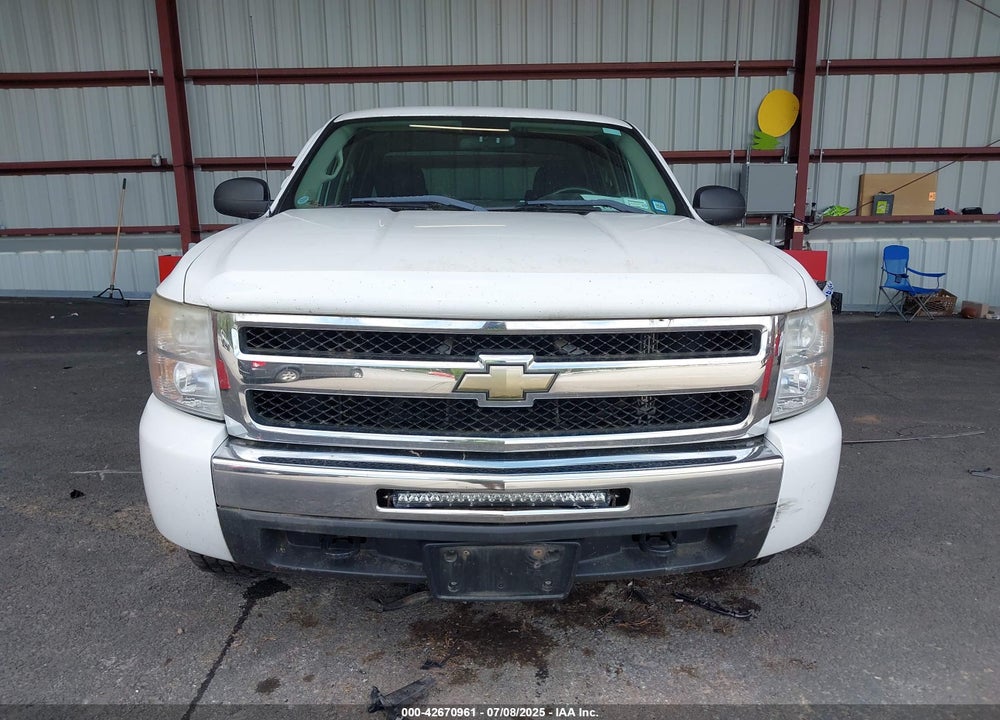 2011 CHEVROLET SILVERADO 1500 VIN: 3GCPKSEA7BG149204