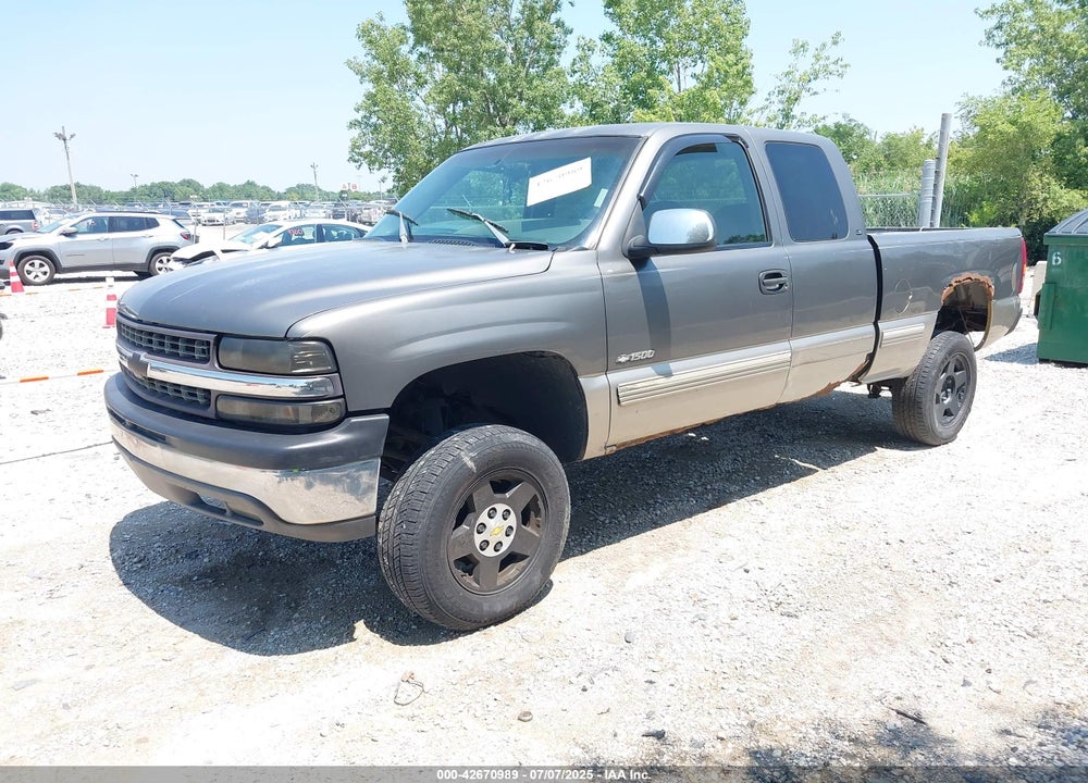 1999 CHEVROLET SILVERADO 1500 LS VIN: 2GCEC19V8X1231387