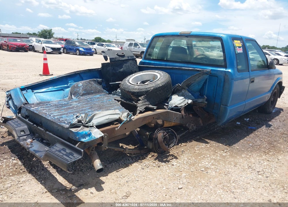 1995 CHEVROLET S TRUCK VIN: 1GCCS19Z9S8262487