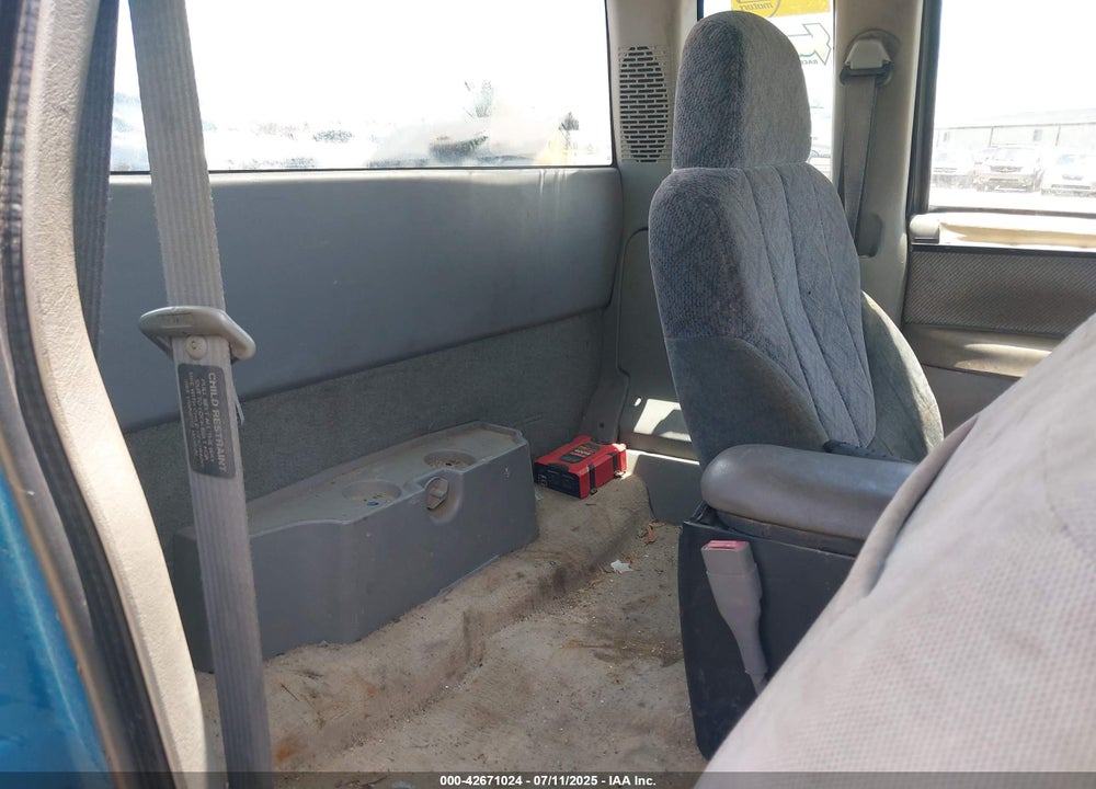 1995 CHEVROLET S TRUCK VIN: 1GCCS19Z9S8262487
