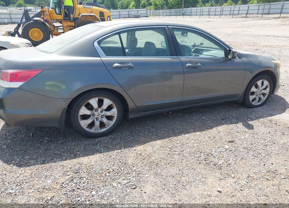 2008 HONDA ACCORD 2.4 EX-L VIN: 1HGCP26808A096995