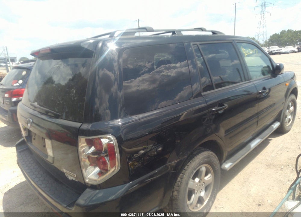 2007 HONDA PILOT EX VIN: 2HKYF18417H537245