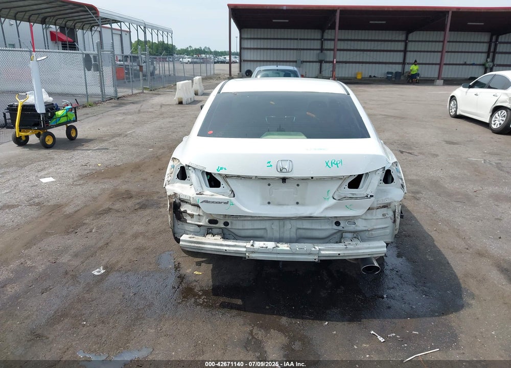 2014 HONDA ACCORD VIN: 1HGCR2F38EA044606