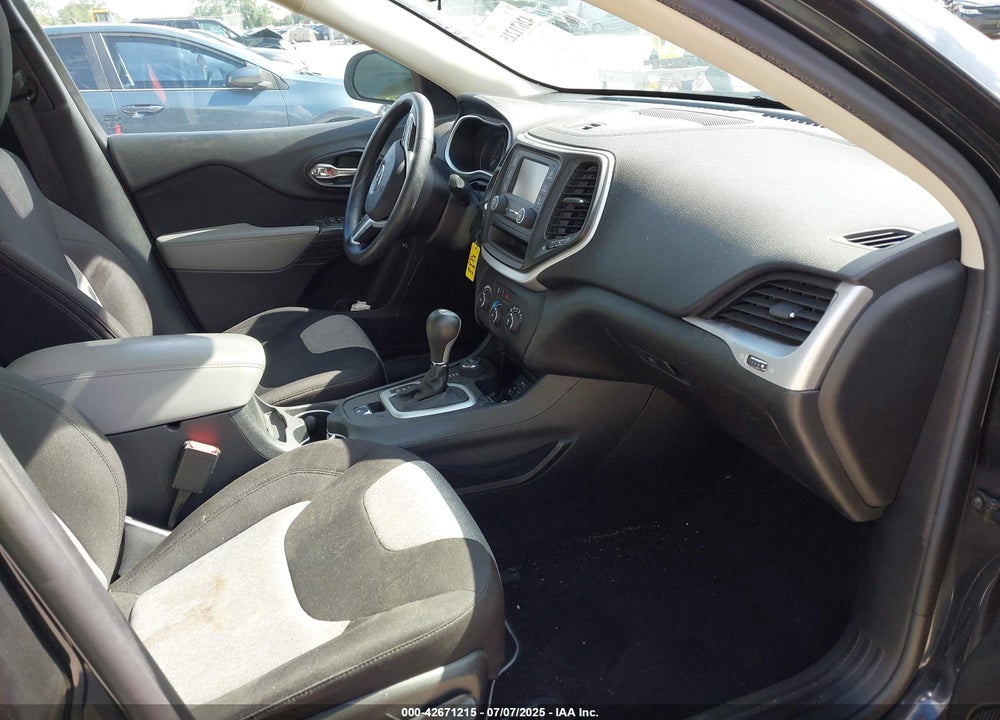 2014 SPORT JEEP CHEROKEE VIN: 1C4PJMAB7EW210392