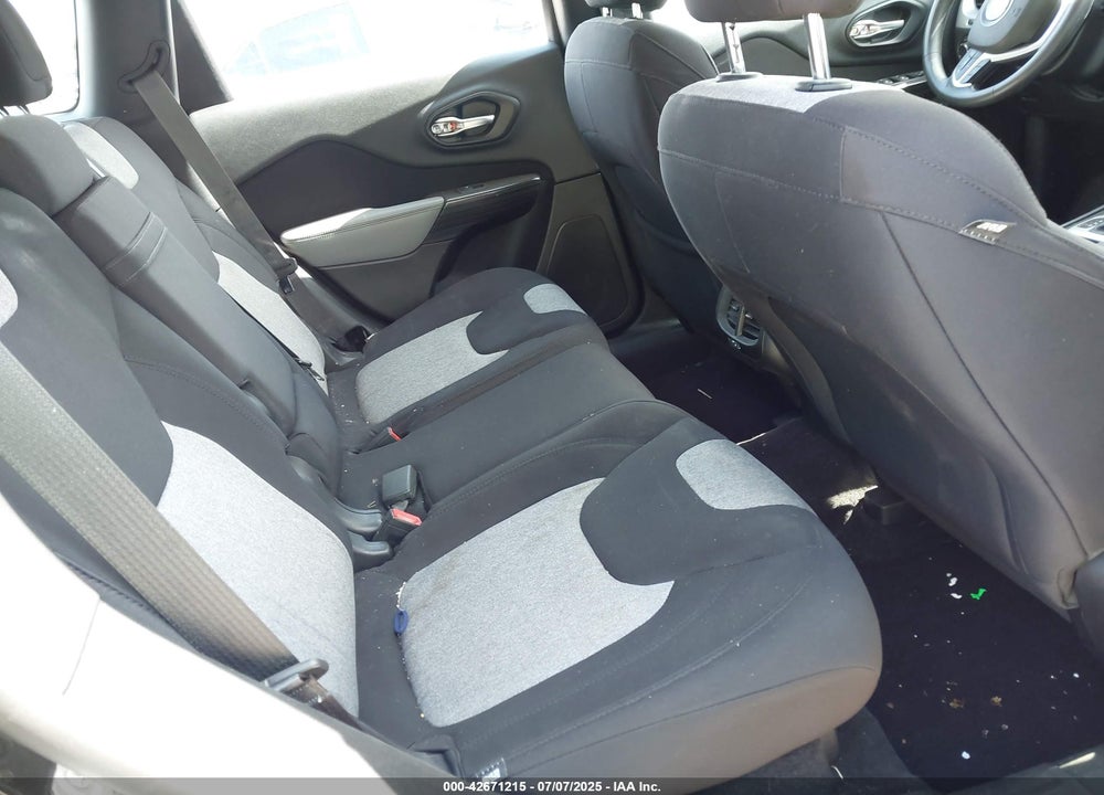 2014 SPORT JEEP CHEROKEE VIN: 1C4PJMAB7EW210392