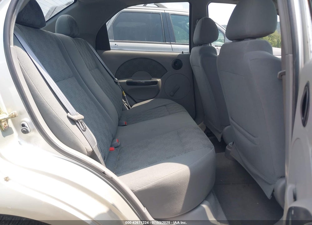 2004 CHEVROLET AVEO VIN: KL1TD52614B201956