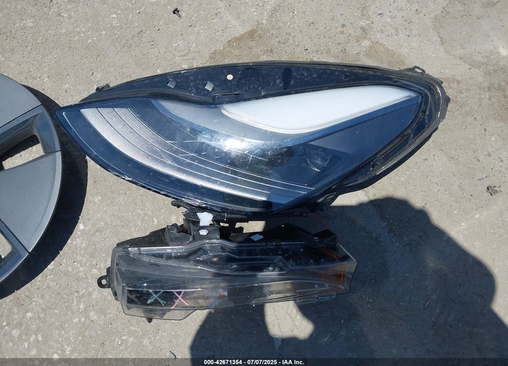 2023 TESLA MODEL 3 VIN: 5YJ3E1EA1PF545402