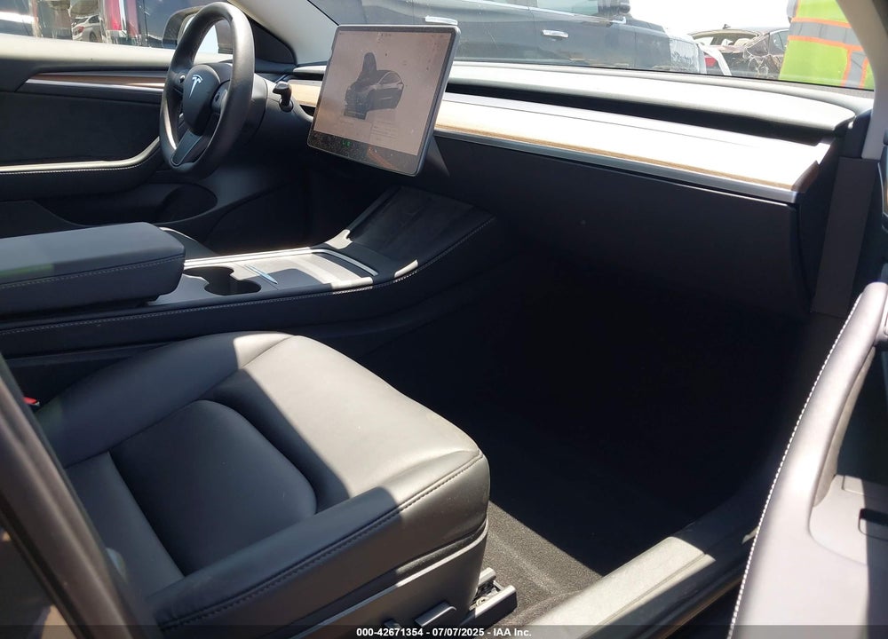 2023 TESLA MODEL 3 VIN: 5YJ3E1EA1PF545402