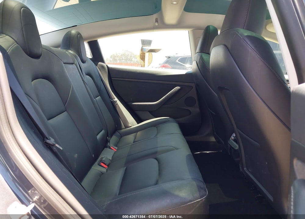 2023 TESLA MODEL 3 VIN: 5YJ3E1EA1PF545402