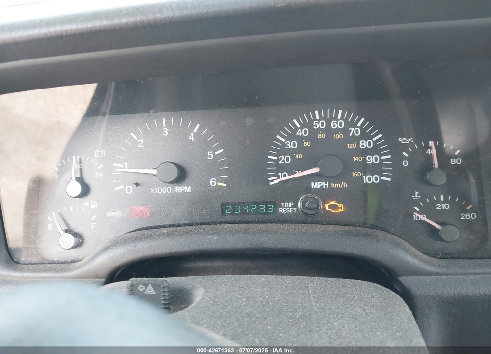 2001 JEEP CHEROKEE SPORT VIN: 1J4FF48S91L513926