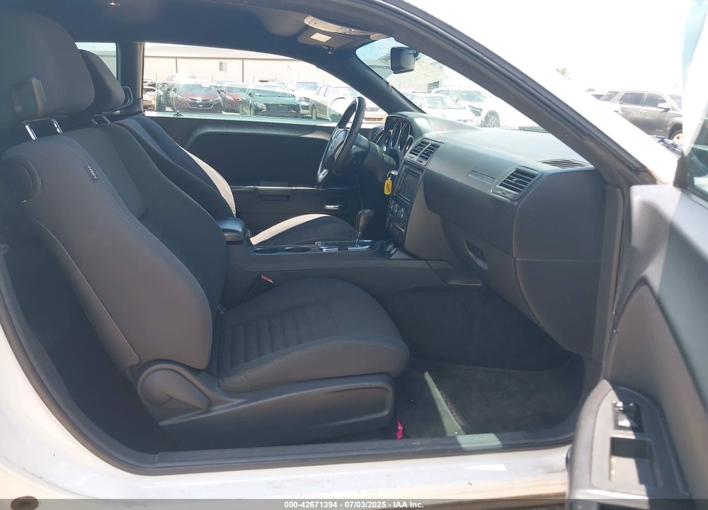 2012 DODGE CHALLENGER SXT VIN: 2C3CDYAG1CH153616