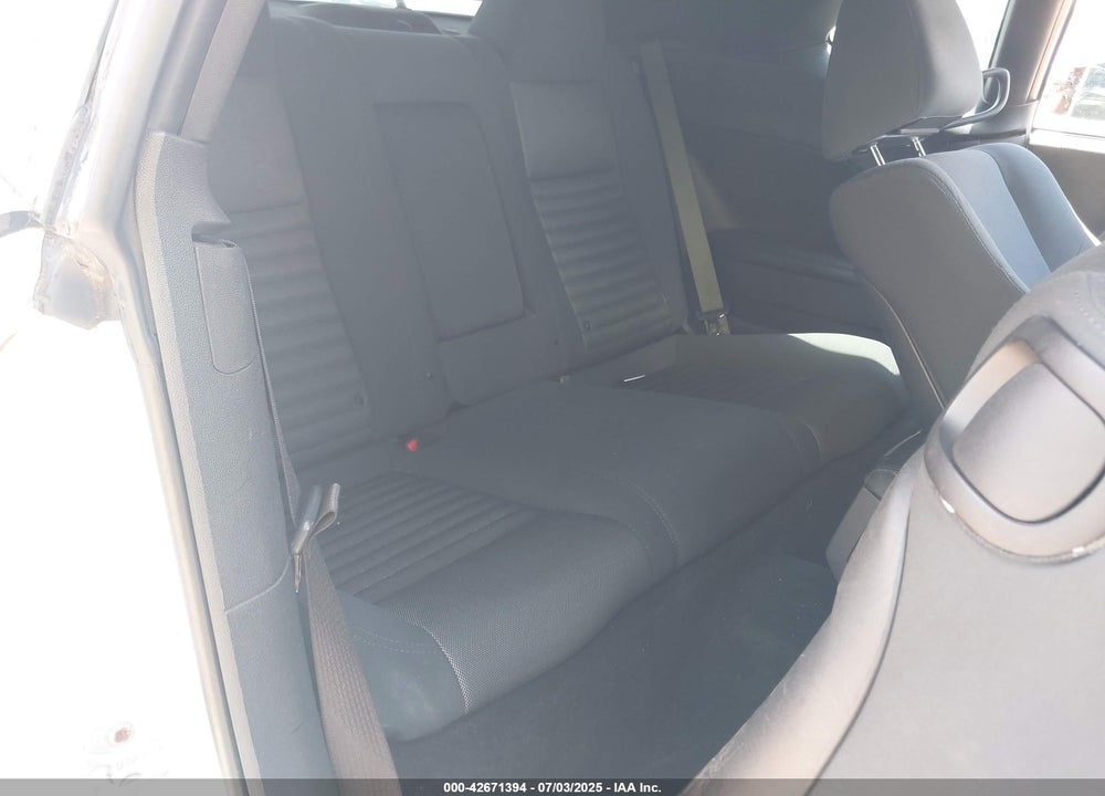 2012 DODGE CHALLENGER SXT VIN: 2C3CDYAG1CH153616