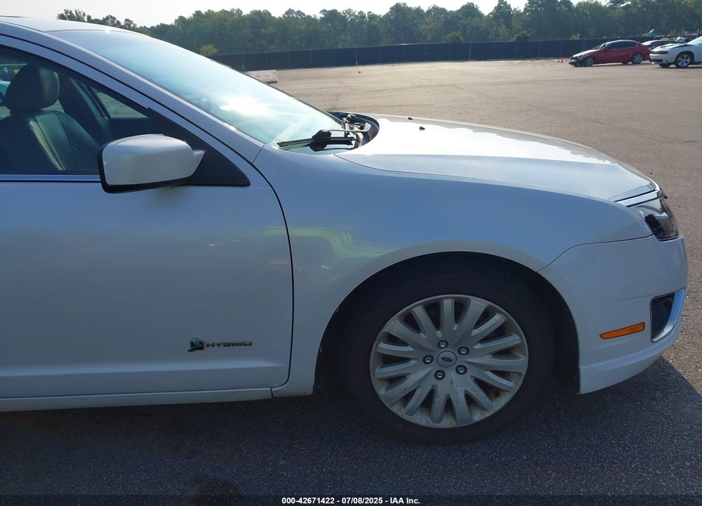 2010 FORD FUSION HYBRID VIN: 3FADP0L32AR139394