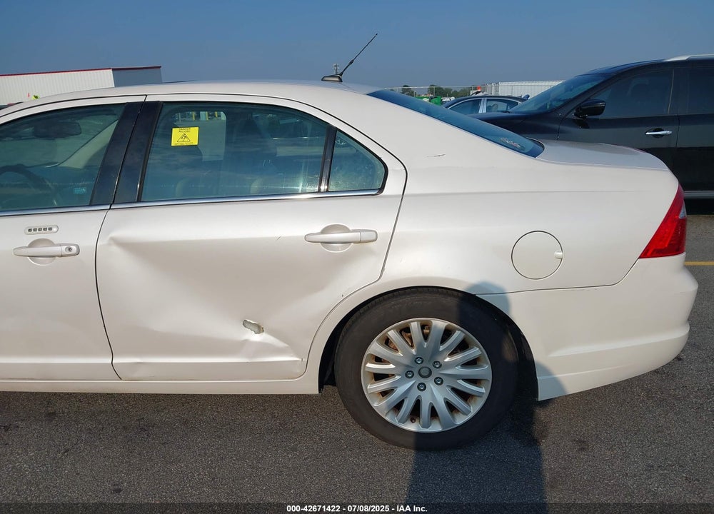2010 FORD FUSION HYBRID VIN: 3FADP0L32AR139394