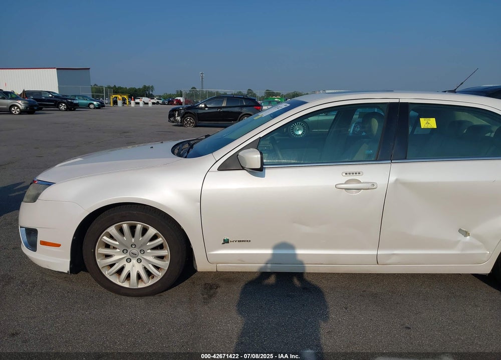 2010 FORD FUSION HYBRID VIN: 3FADP0L32AR139394