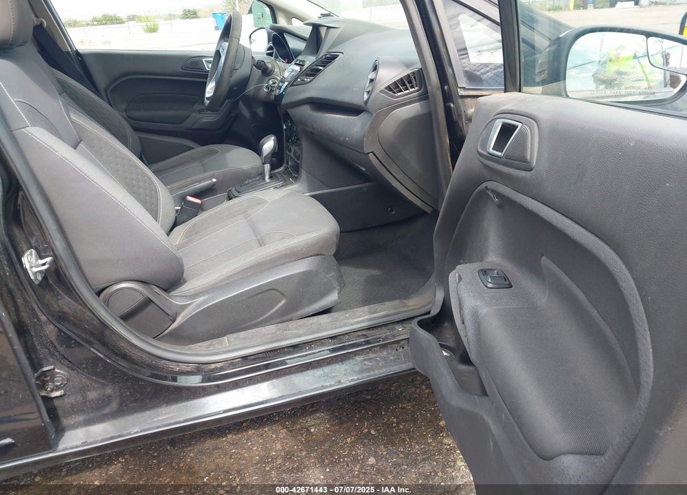 2015 FORD FIESTA VIN: 3FADP4BJ9FM138450