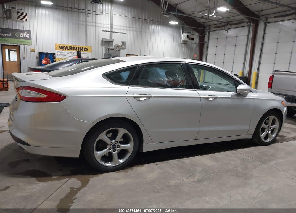 2013 FORD FUSION VIN: 3FA6P0HR1DR389235