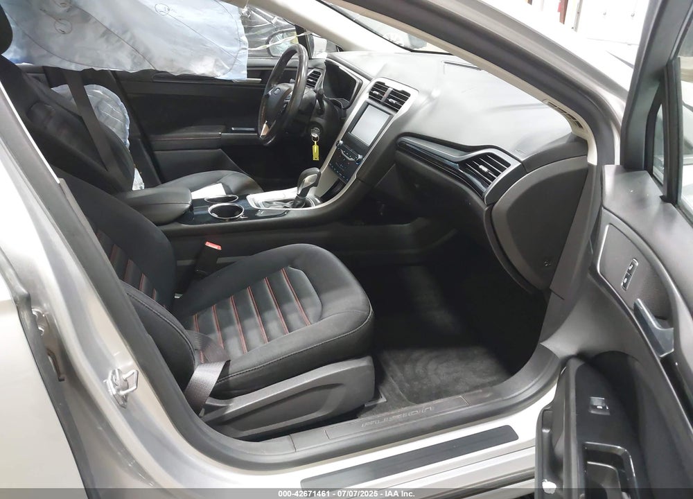 2013 FORD FUSION VIN: 3FA6P0HR1DR389235