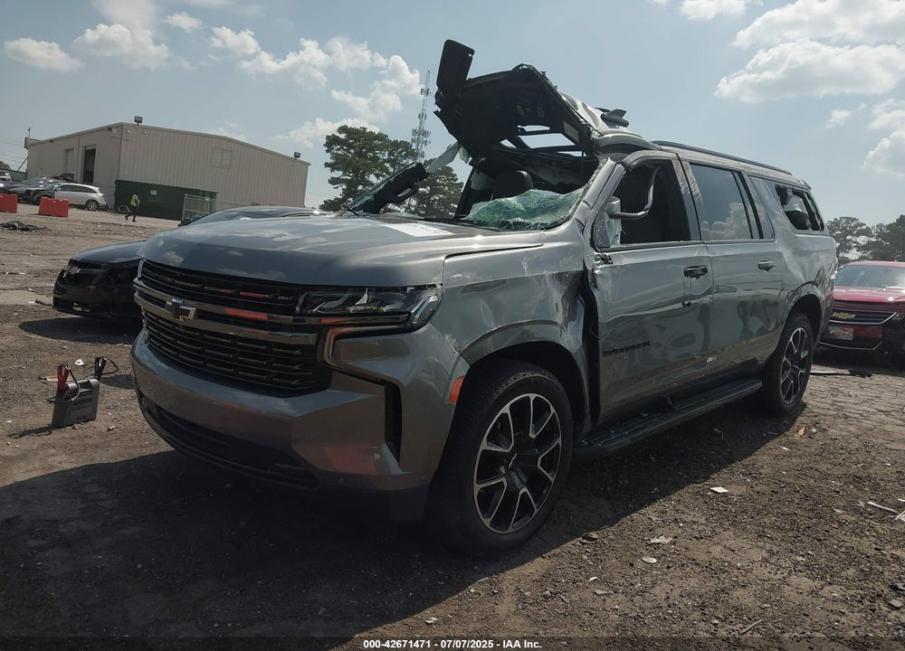 2022 CHEVROLET SUBURBAN 2WD RST VIN: 1GNSCEKT2NR124124