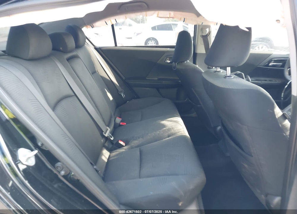 2017 HONDA ACCORD LX VIN: 1HGCR2F32HA288577