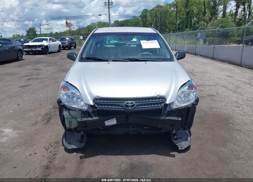 2005 TOYOTA MATRIX VIN: 2T1KR32E35C508081
