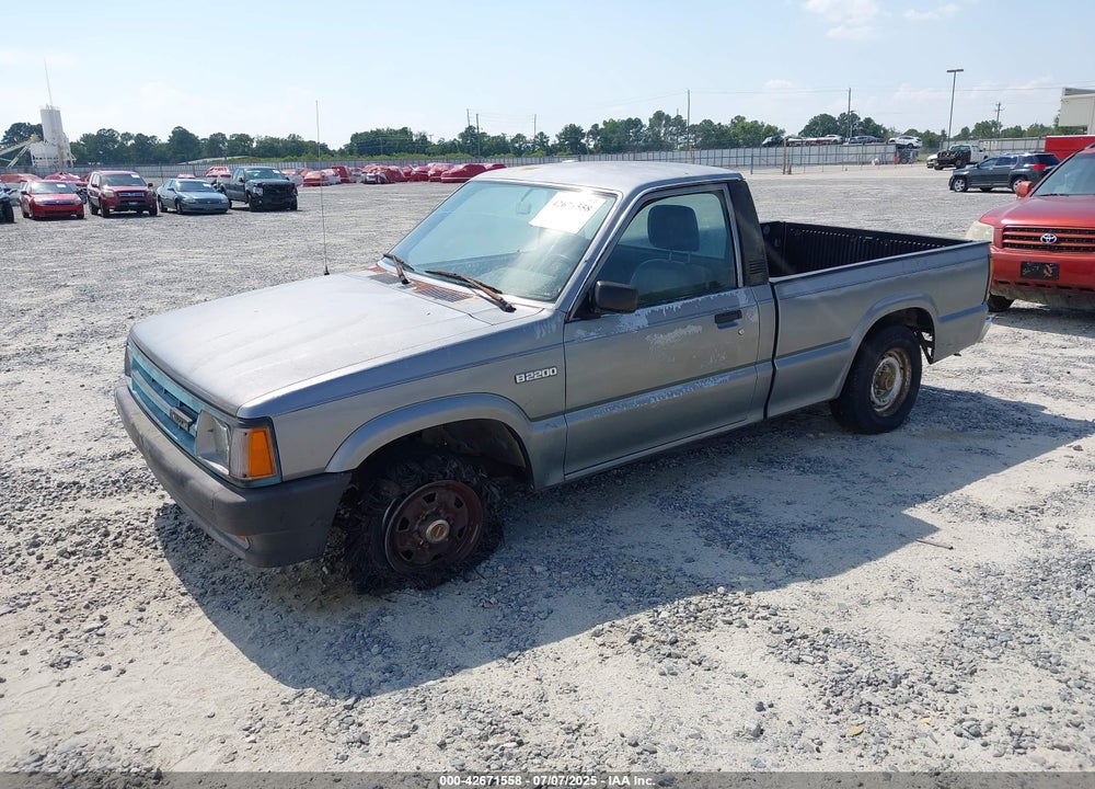 1992 MAZDA B2200 SHORT BED VIN: JM2UF1138N0277433
