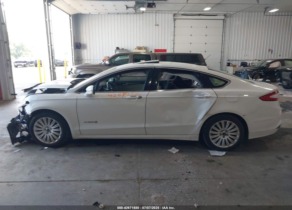 2014 FORD FUSION VIN: 3FA6P0LU9ER259975