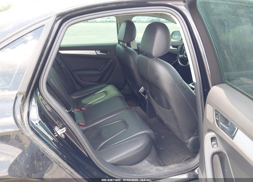 2011 AUDI A4 VIN: WAUDFAFL1BN012023